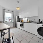 Olive - Scandi - Kingsize - Free Parking Hanôver
