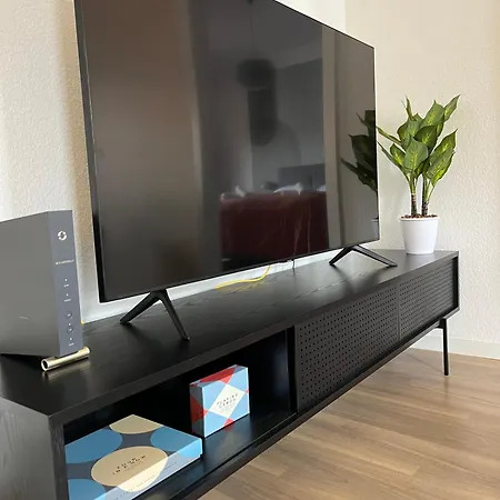 Olive - Scandi - Kingsize - Free Parking Lägenhet *